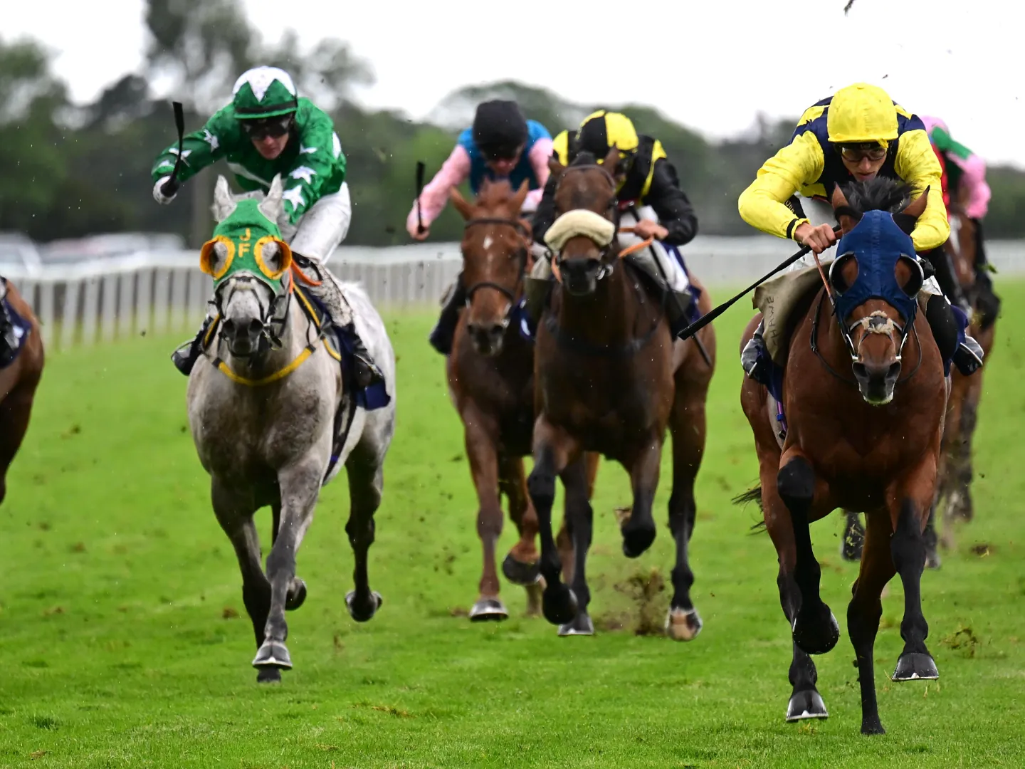 Grand National Raceday at Great Yarmouth