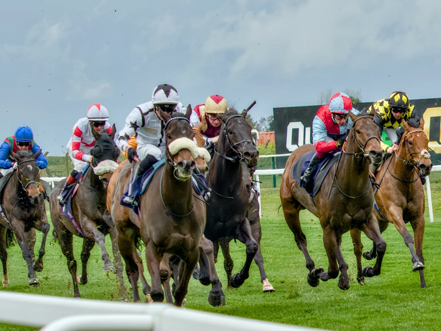 Wednesday Afternoon Racing at Great Yarmouth