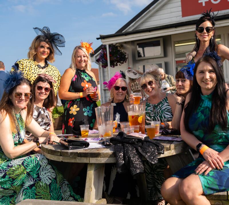 making the most of a day at the races yarmouth