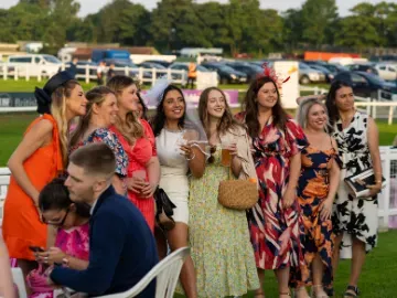 ladies evening 2025 great yarmouth racecourse